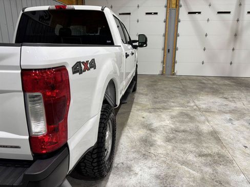 Used 2019 Ford F250 XL w/ Power Equipment Group AWD/4WD image 10