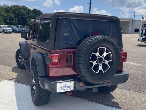 Used 2021 Jeep Wrangler Unlimited Rubicon w/ LED Lighting Group AWD/4WD image 5