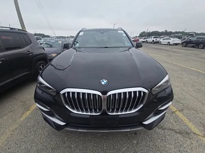 Used 2019 BMW X5 xDrive40i w/ Premium Package 2