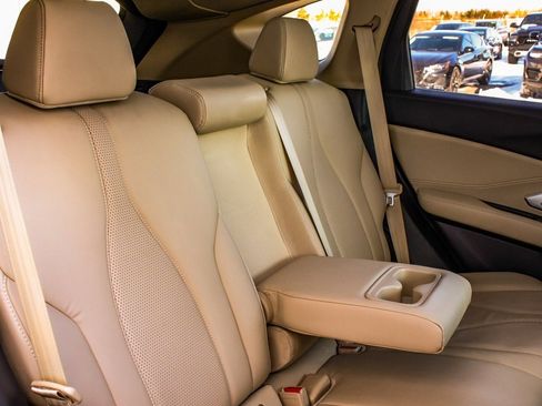 Used 2021 Acura RDX w/ Technology Package image 40