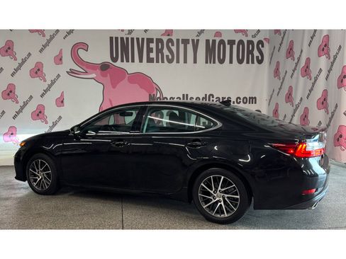 Used 2016 Lexus ES 350 w/ Luxury Package w/Wood Trim FWD image 13