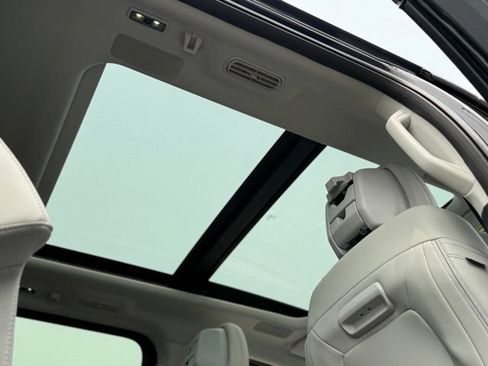 New 2027 Ford Expedition Platinum AWD/4WD image 8