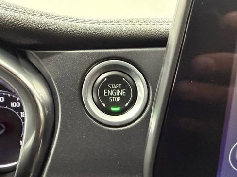 Used 2025 Chevrolet Blazer LT image 39