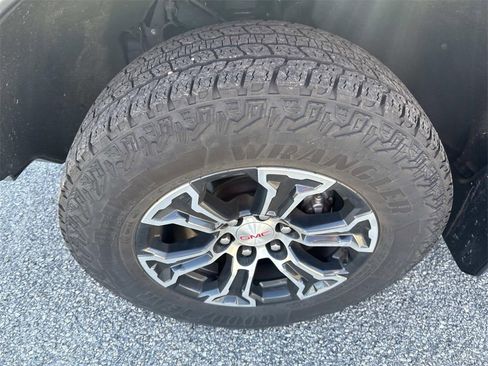 Used 2023 GMC Canyon AT4 w/ Canyon Safety Plus Package image 11