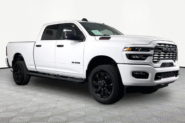 Used 2026 RAM 2500 Big Horn AWD/4WD image 3