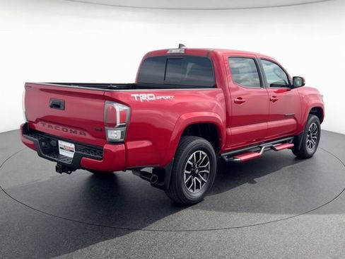 Used 2022 Toyota Tacoma TRD Sport w/ Technology Package RWD image 6