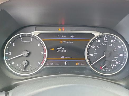 Used 2022 Nissan Sentra SV FWD image 26