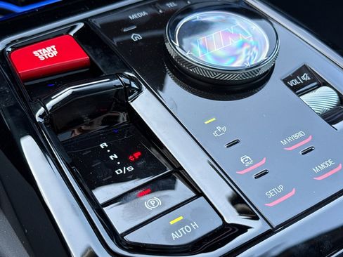 New 2026 BMW M5 w/ Executive Package image 18