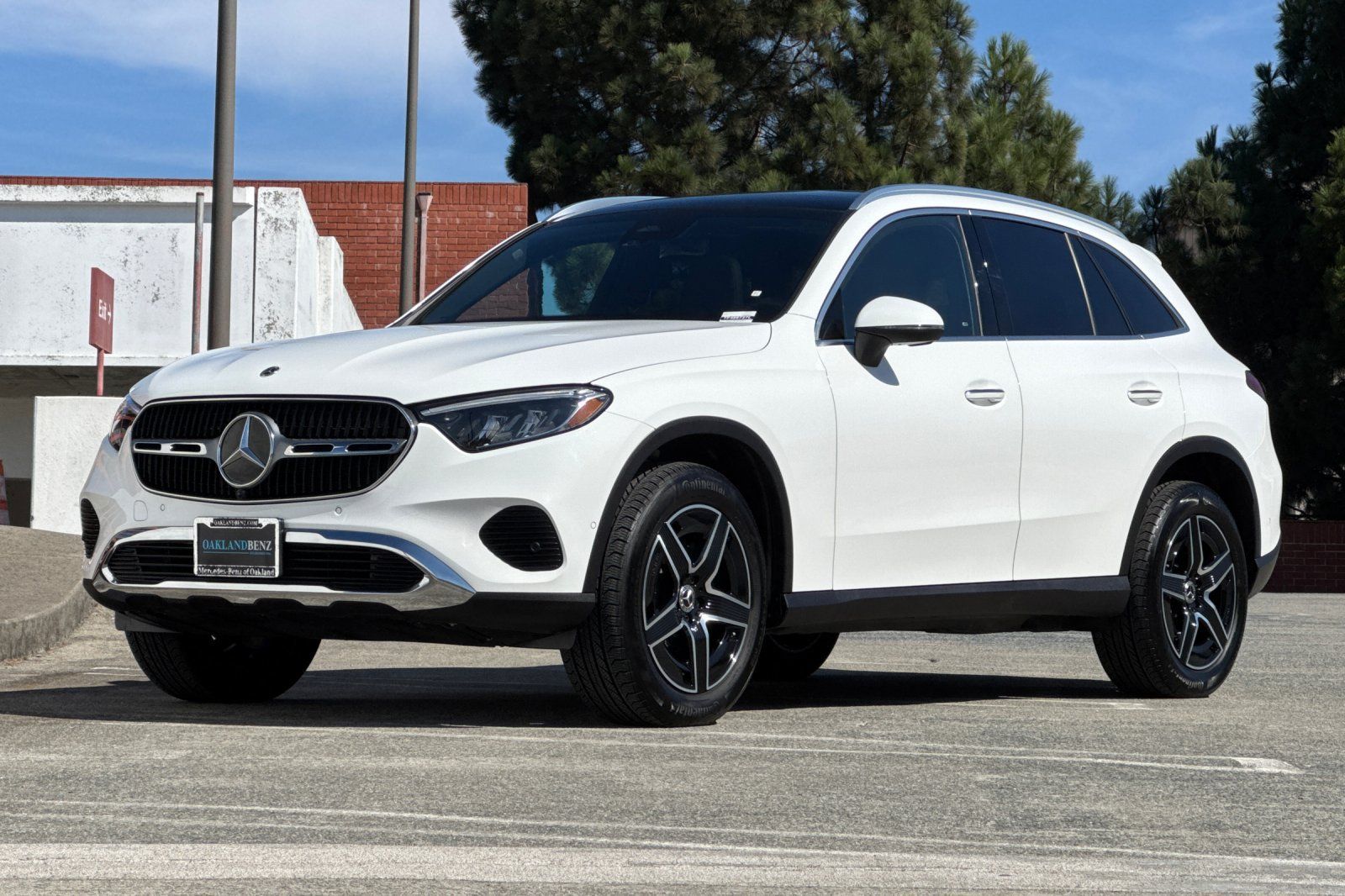 Used 2026 Mercedes-Benz GLC 300 4MATIC image 8