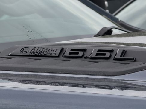 Used 2025 Chevrolet Silverado 2500 LTZ w/ LTZ Plus Package image 6