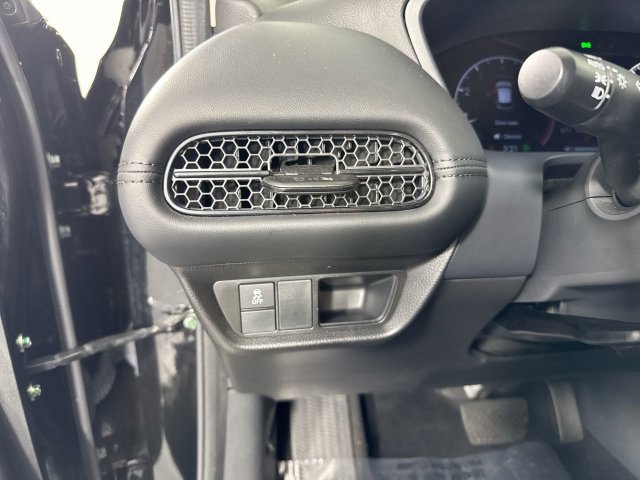 Used 2025 Honda HR-V LX image 15