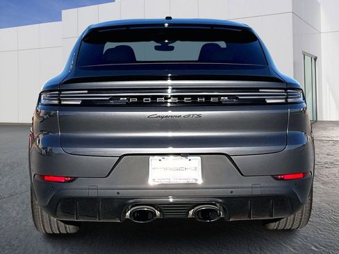 New 2025 Porsche Cayenne GTS image 6