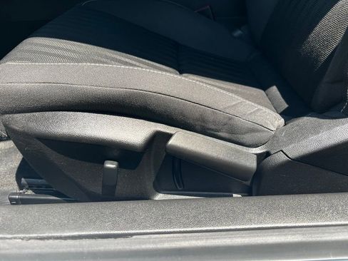Used 2015 Chevrolet Camaro LS RWD image 23