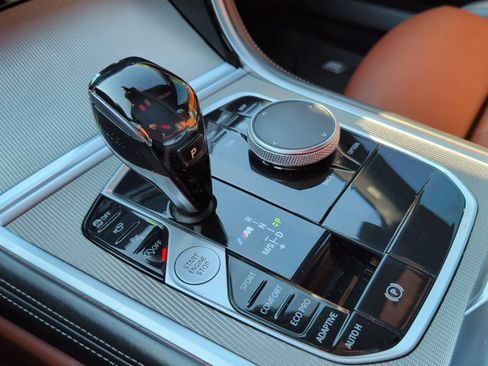 Used 2020 BMW M850i xDrive AWD/4WD image 18