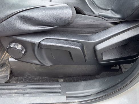 Used 2021 Ford Ranger XLT w/ Equipment Group 301A Mid image 9