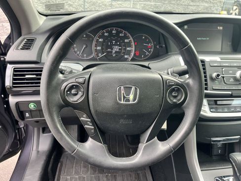Used 2014 Honda Accord Sport image 14