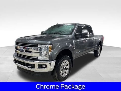 Certified 2019 Ford F250 Lariat w/ Lariat Ultimate Package image 3
