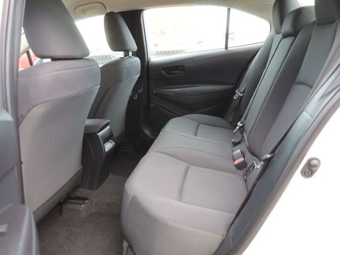 Used 2024 Toyota Corolla LE image 20