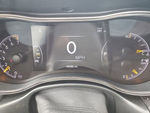 Used 2020 Jeep Grand Cherokee Limited X image 29