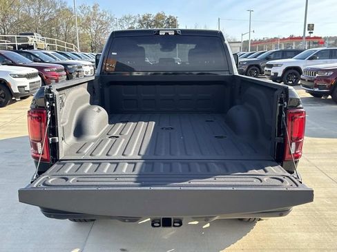New 2026 RAM 2500 Big Horn AWD/4WD image 11