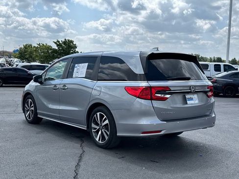 Used 2023 Honda Odyssey Touring image 5