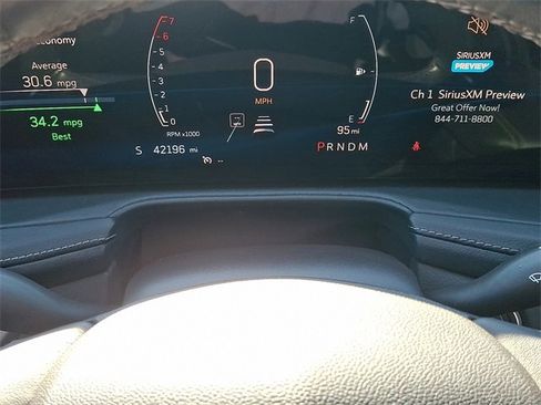 Used 2024 Cadillac XT4 Premium Luxury image 16