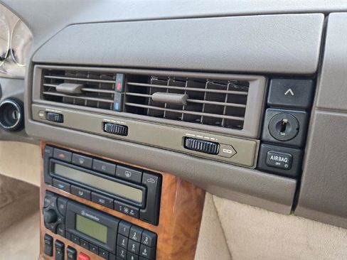 Used 2001 Mercedes-Benz SL 500 image 44