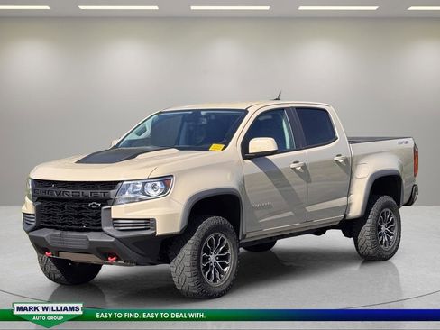 Used 2022 Chevrolet Colorado ZR2 AWD/4WD image 6