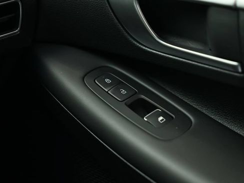Used 2023 Hyundai Sonata SE FWD image 41