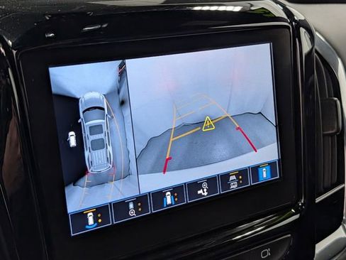 Certified 2023 Chevrolet Traverse High Country image 29