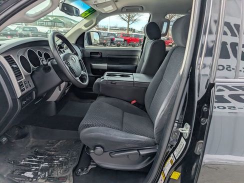 Used 2013 Toyota Tundra 4x4 Double Cab w/ Tow Pkg image 2