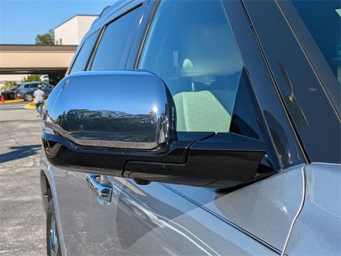 Used 2023 Toyota Sequoia Capstone image 10