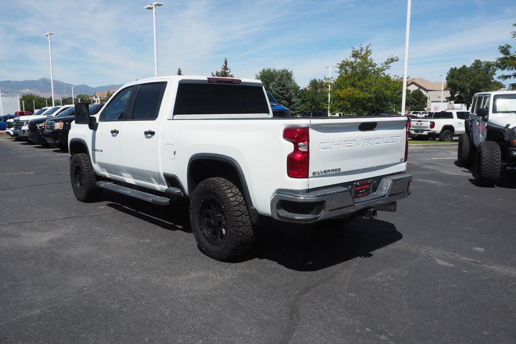 Used 2024 Chevrolet Silverado 2500 LT AWD/4WD image 7