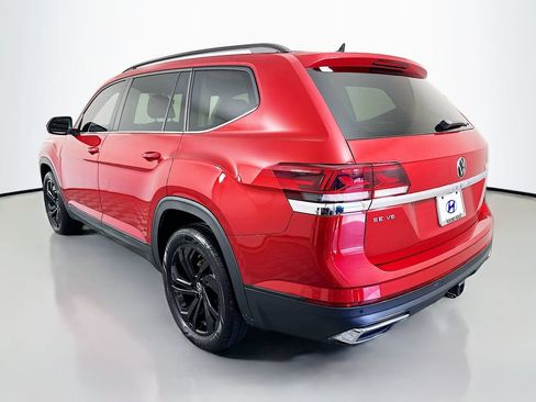 Used 2023 Volkswagen Atlas SE w/ Black Wheel Package FWD image 7