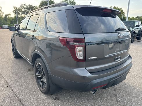 Used 2015 Ford Explorer Sport w/ Equipment Group 401A AWD/4WD image 3