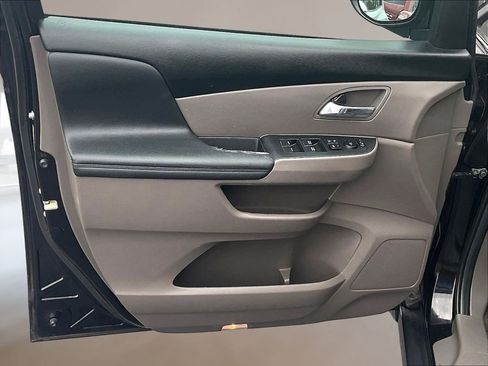 Used 2014 Honda Odyssey EX-L image 20