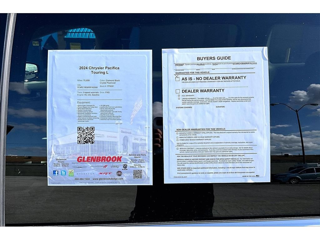 Used 2024 Chrysler Pacifica Touring-L FWD image 58