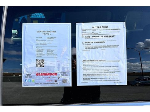 Used 2024 Chrysler Pacifica Touring-L FWD image 58