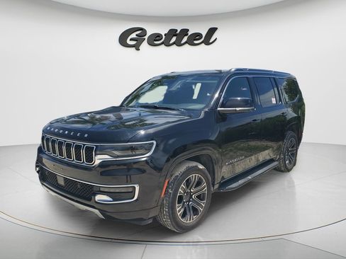 Used 2024 Jeep Wagoneer Series II w/ Flexible Seating Group AWD/4WD image 1