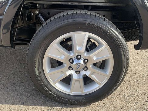 Used 2013 Ford F150 Lariat w/ Mid Equipment Group image 15