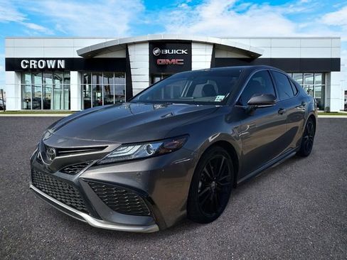 Used 2024 Toyota Camry XSE w/ Navigation Package image 1