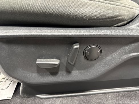 Used 2023 Ford F150 XLT w/ Equipment Group 302A High image 13