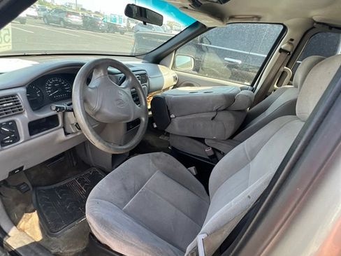 Used 2004 Oldsmobile Silhouette GL FWD image 13