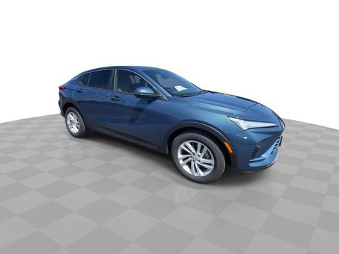 New 2026 Buick Envista Sport Touring w/ Convenience I Package FWD image 9