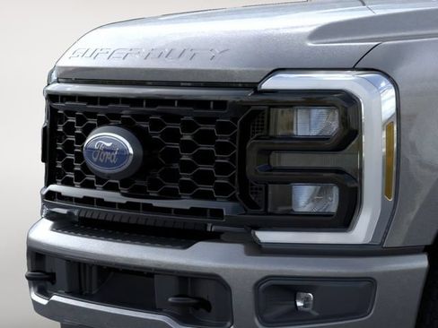 New 2026 Ford F250 XL w/ STX Appearance Package AWD/4WD image 9