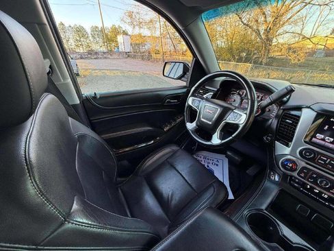 Used 2016 GMC Yukon SLT w/ Open Road Package image 12