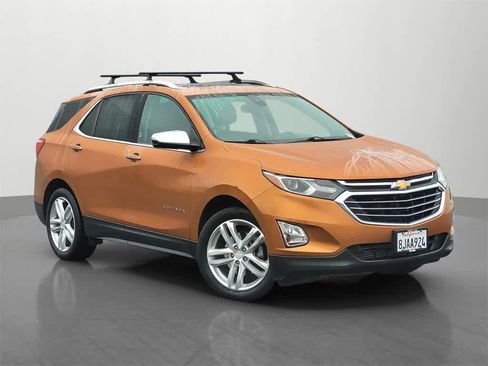 Used 2018 Chevrolet Equinox Premier image 8
