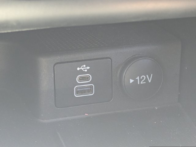 Used 2025 Ford Escape Active FWD image 30