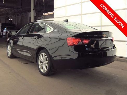 Used 2018 Chevrolet Impala LT w/ LT Leather Package FWD image 3