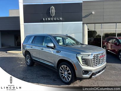 Used 2025 GMC Yukon Denali w/ Sun & Power Step Package